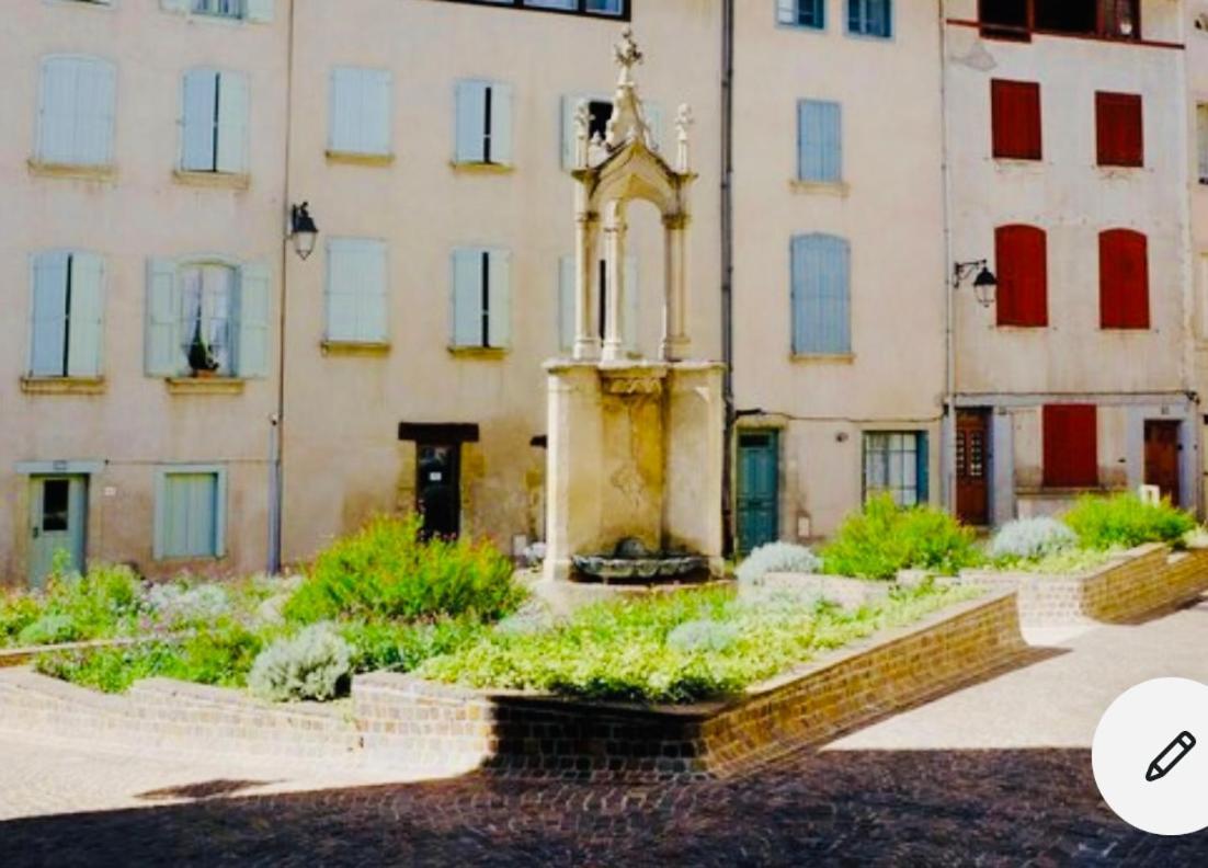 Maison Centre Historique Le Preau Saint Jacques Καστρ Εξωτερικό φωτογραφία